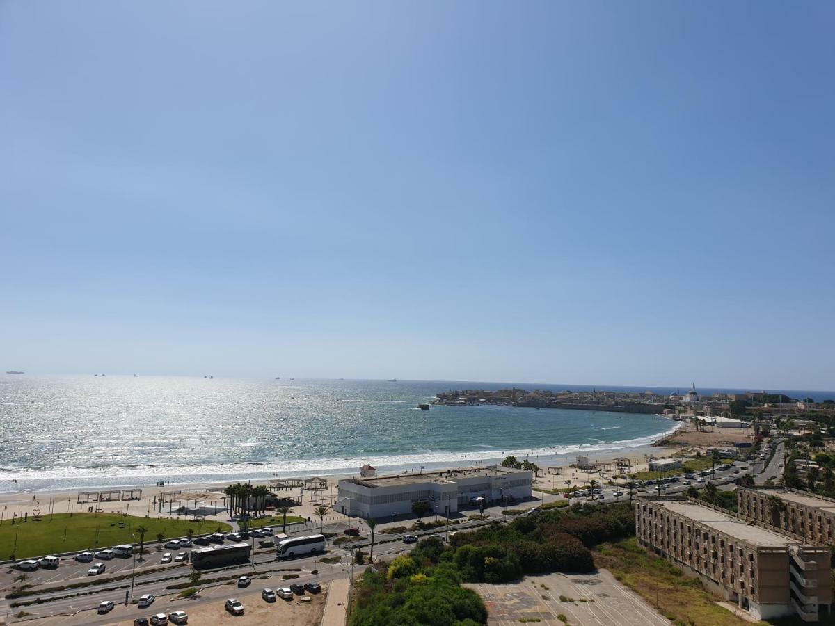 Beachfront Gallery Acre Luaran gambar