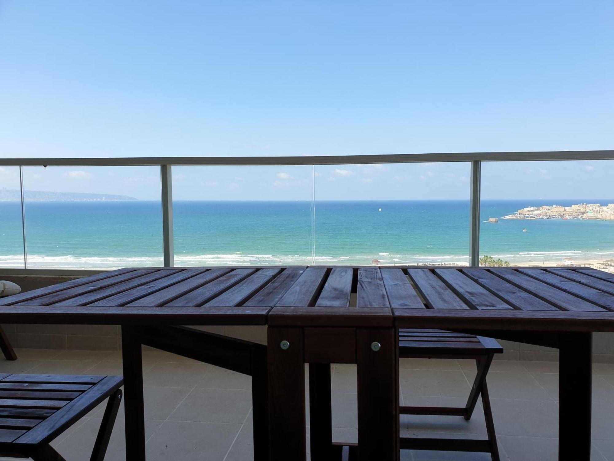 Beachfront Gallery Acre Luaran gambar